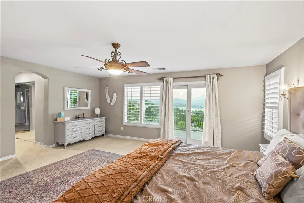 17004 Crest Heights, Canyon Country, California 91387 home-pic-30